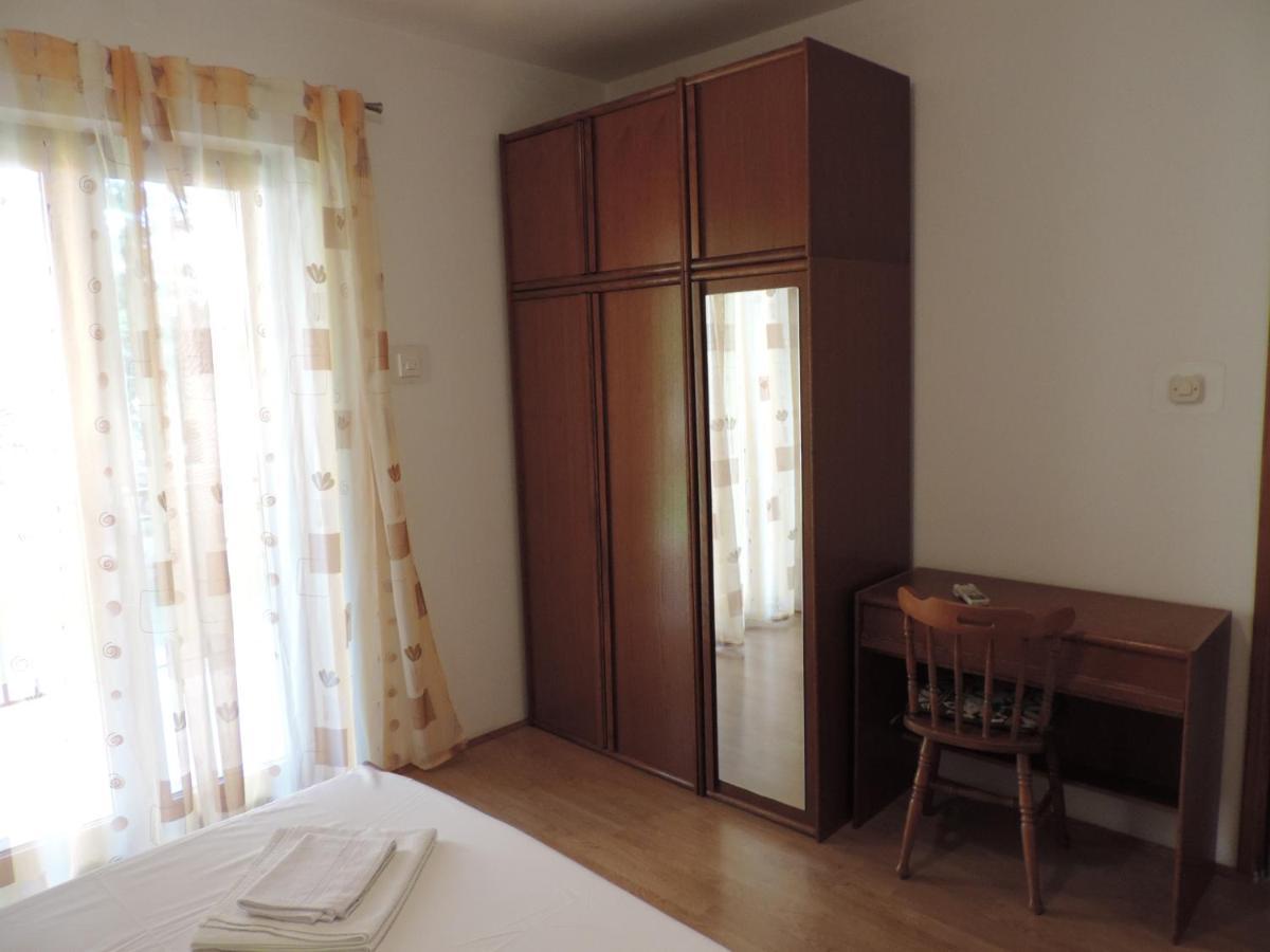 Apartmani Antica Cres Exterior foto