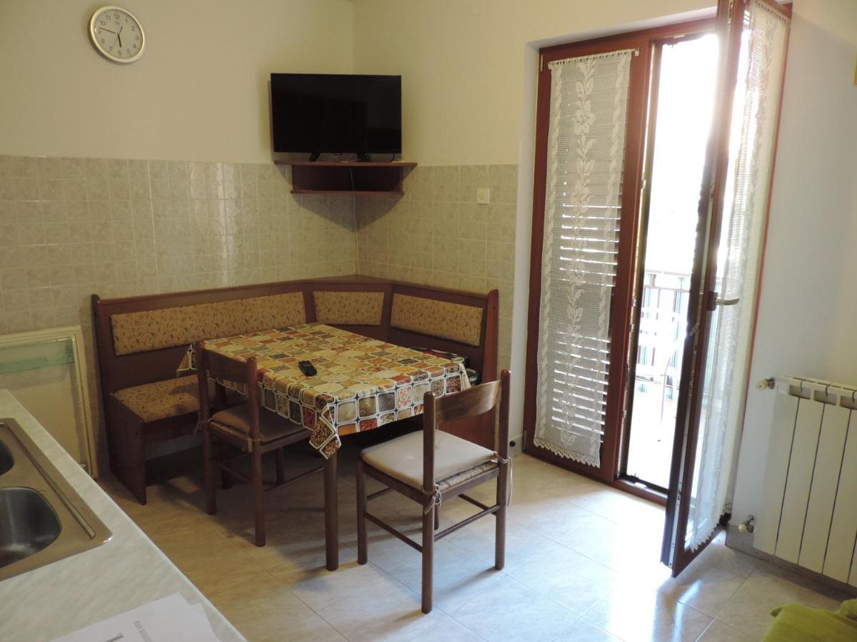 Apartmani Antica Cres Exterior foto